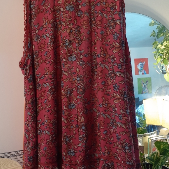 Blouse - Picture 1 of 10